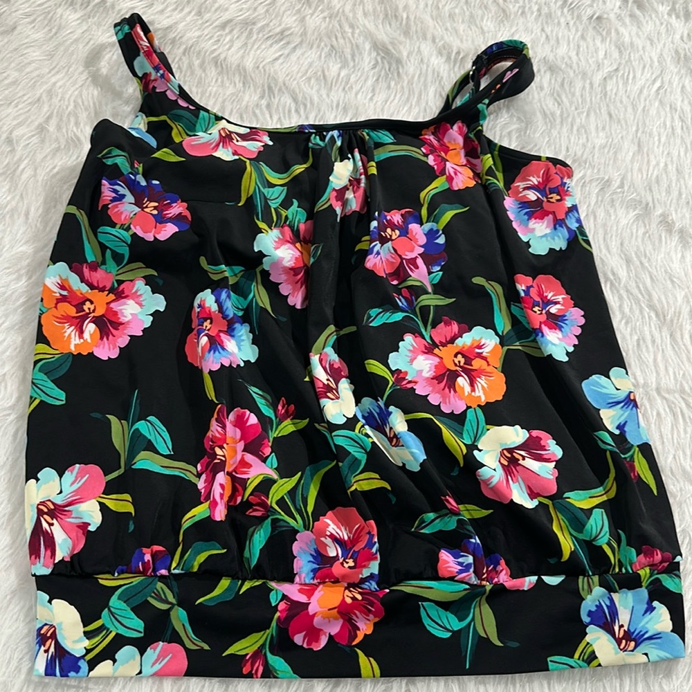 Black floral swim top plus size 18